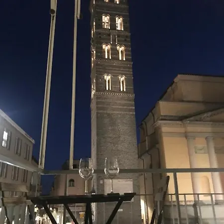 La Torre Apartment *